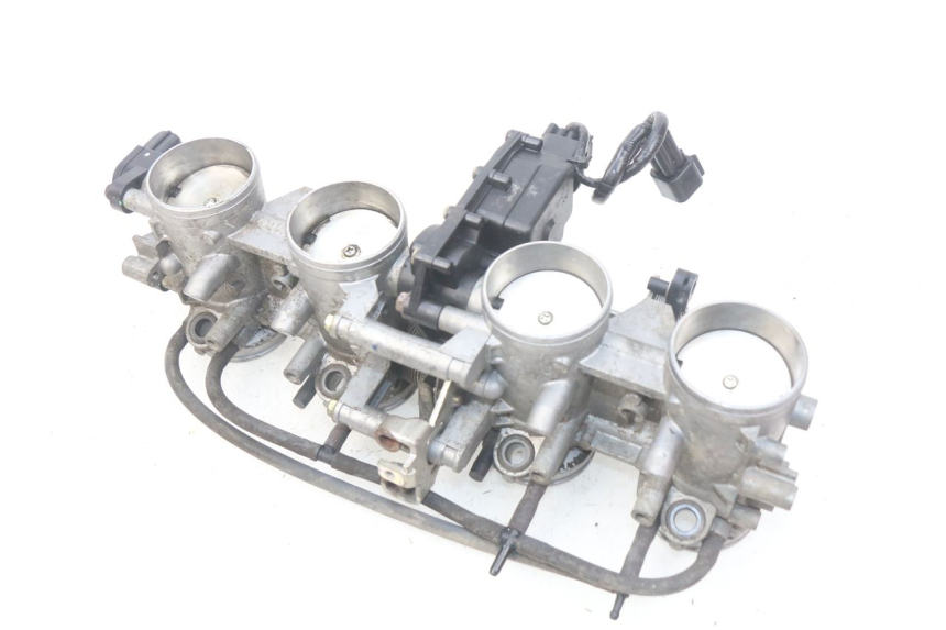 photo de WTRYSK KAWASAKI Z S 750 (2003 - 2006) - Szczegół części