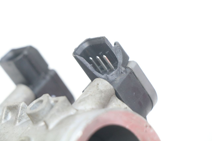 photo de WTRYSK KAWASAKI Z S 750 (2003 - 2006) - Zoom stanu zużycia