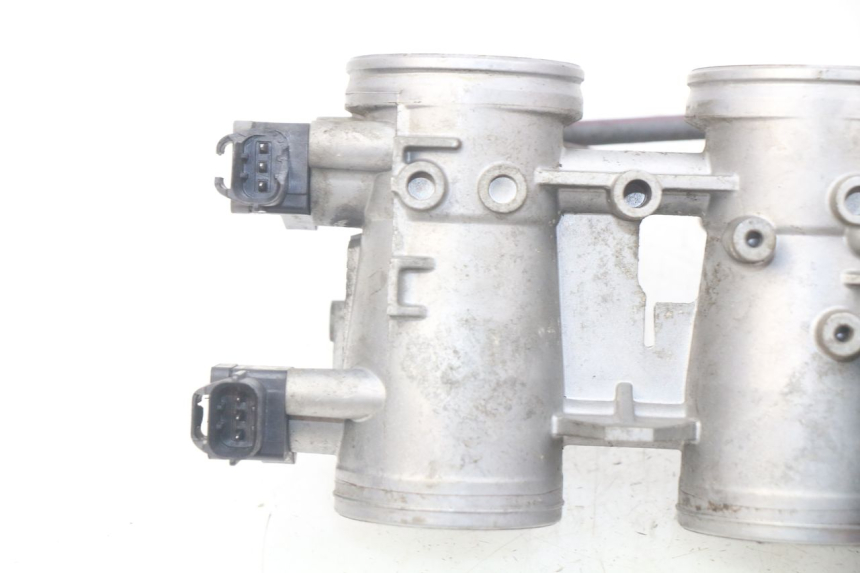 photo de WTRYSK KAWASAKI Z S 750 (2003 - 2006) - Stan powierzchni