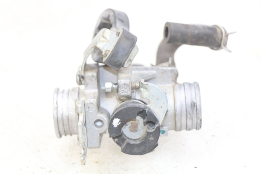 photo de WTRYSK PIAGGIO ZIP 4T 50 (2018 - 2020) - Widok ogólny