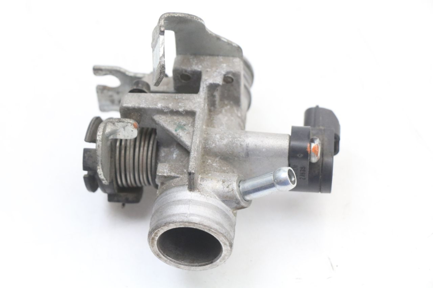 photo de WTRYSK PIAGGIO ZIP 4T 50 (2018 - 2020) - Widok główny