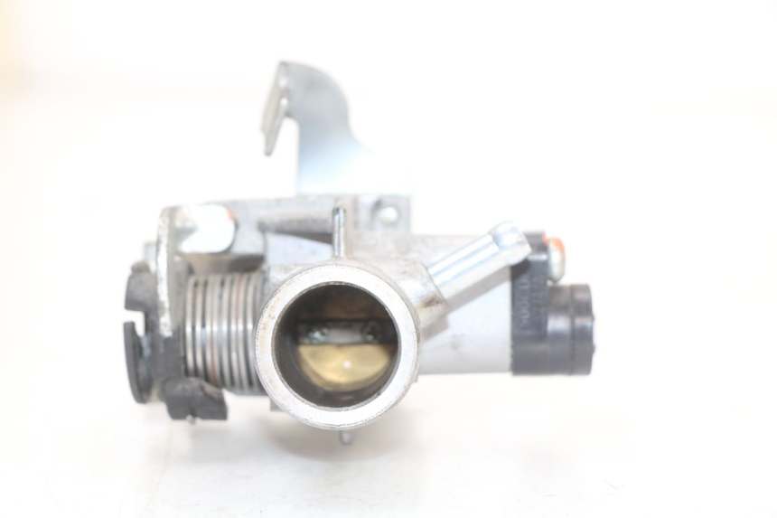 photo de WTRYSK PIAGGIO ZIP 4T 50 (2018 - 2020) - Szczegół części