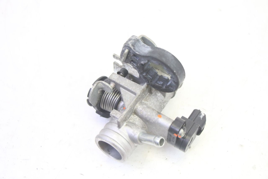 photo de WTRYSK PIAGGIO ZIP 4T 50 (2018 - 2020) - Widok główny