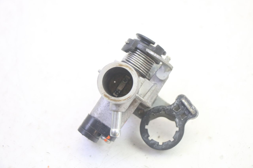 photo de WTRYSK PIAGGIO ZIP 4T 50 (2018 - 2020) - Szczegół części