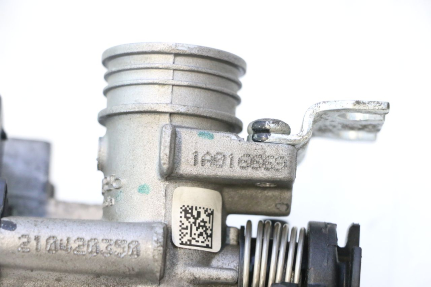 photo de WTRYSK PIAGGIO ZIP IGET 4T 50 (2021 - 2023) - Zoom stanu zużycia
