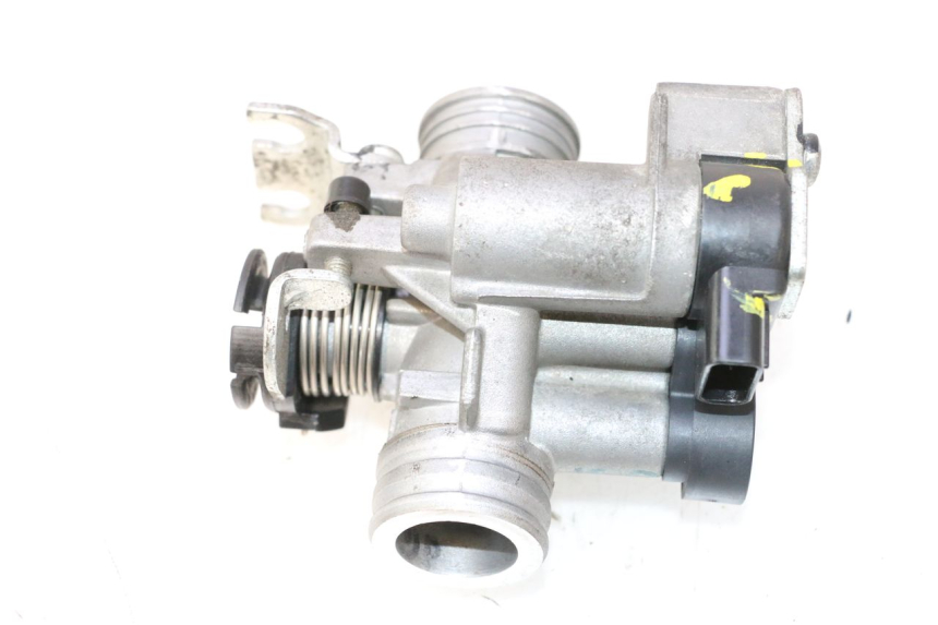 photo de WTRYSK PIAGGIO ZIP IGET 4T 50 (2021 - 2023) - Zbliżenie techniczne