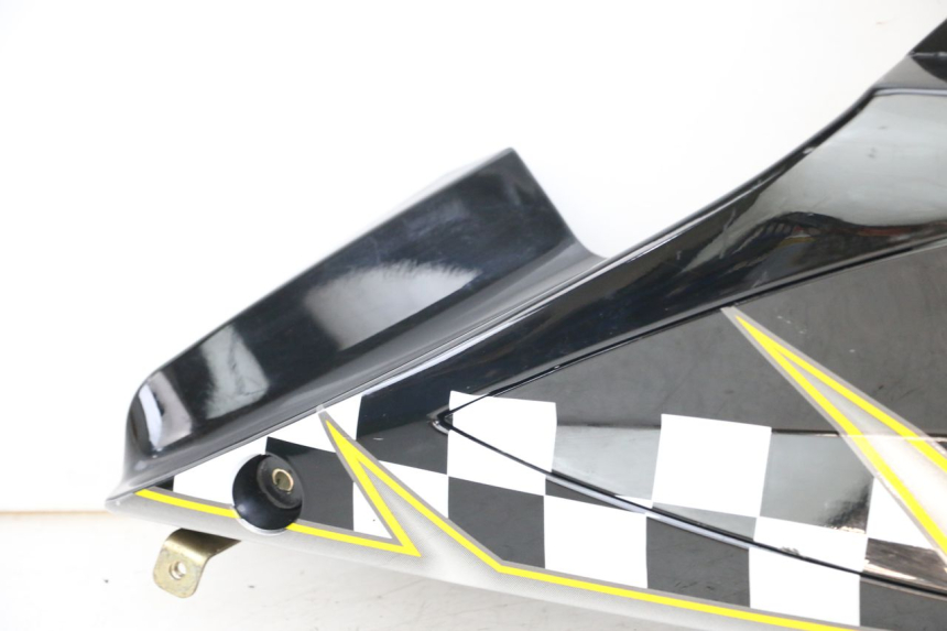 photo de WNĘTRZE GŁÓWKI WIDEŁEK PRAWEJ HYOSUNG GTR 125 (2006 - 2008) - Zbliżenie komponentów