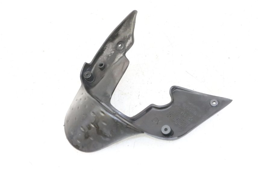 photo de WNĘTRZE GŁÓWKI WIDEŁEK PRAWEJ APRILIA SCARABEO GT TOURING 125 (1999 - 2005) - Inny kąt widzenia