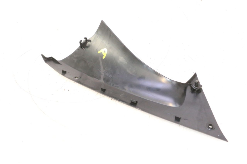 photo de WNĘTRZE GŁOWICY WIDEŁEK PRAWE YAMAHA YZF R6 600 (2008 - 2009) - Zbliżenie techniczne