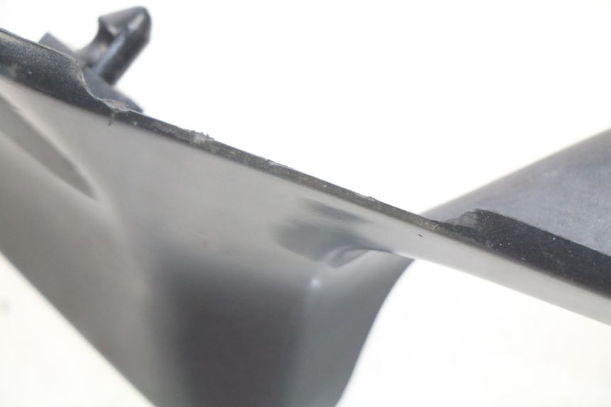 photo de WNĘTRZE GŁÓWKI WIDEŁEK PRAWEJ KAWASAKI ZZR 600 (1995 - 2004) - Zbliżenie techniczne