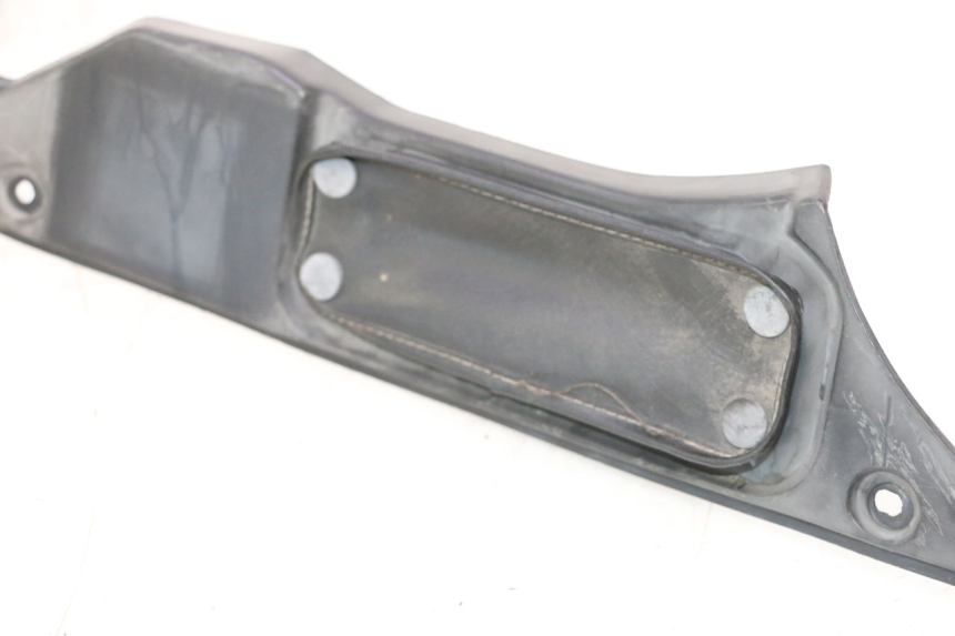 photo de WNĘTRZE GŁOWY LEWEJ WIDEŁKI KAWASAKI GPX F ZX750F 750 (1986 - 1990) - Zoom stanu zużycia