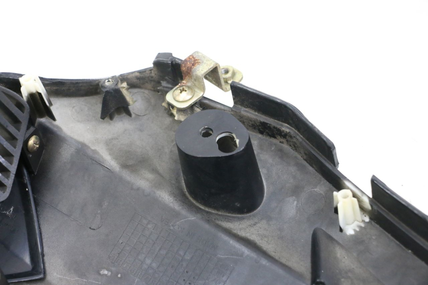 photo de WNĘTRZE GŁÓWKI LEWEJ WIDEŁKI HYOSUNG GTR 125 (2006 - 2008) - Zbliżenie techniczne