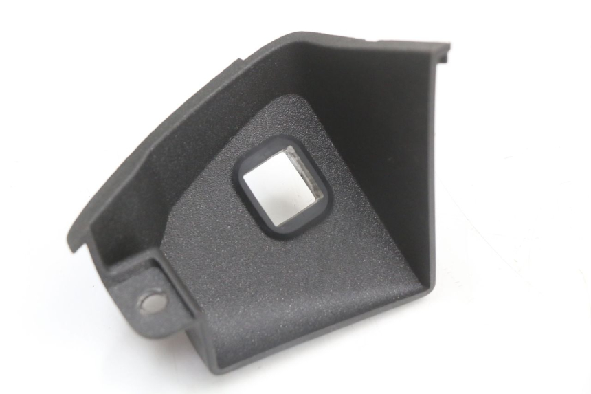 photo de WNĘTRZE GŁÓWKI LEWEJ WIDEŁKI PIAGGIO X10 125 (2012 - 2017) - Widok główny