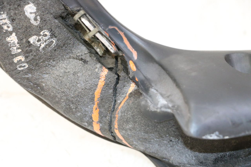 photo de WNĘTRZE GŁÓWKI RAMY BMW C1 125 (2000 - 2003) - Zbliżenie techniczne