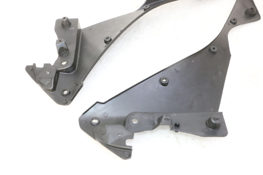 photo de WNĘTRZE GŁÓWKI RAMY STAHO FH 50 (2018 - 2019) - Inny kąt widzenia