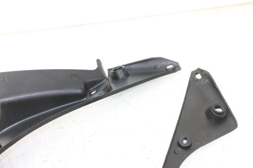 photo de WNĘTRZE GŁÓWKI RAMY STAHO FH 50 (2018 - 2019) - Zbliżenie techniczne