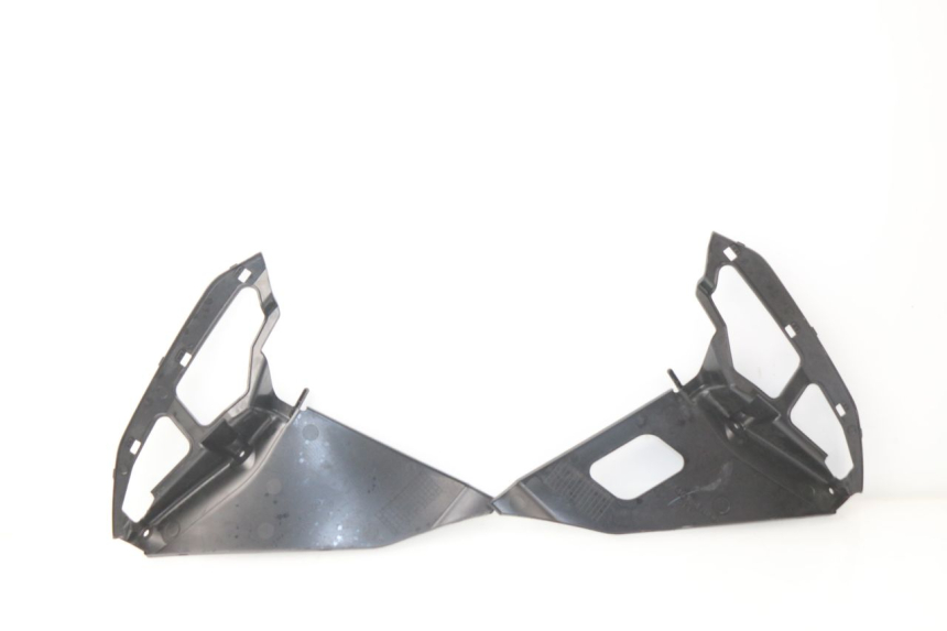 photo de WNĘTRZE GŁÓWKI RAMY SUZUKI GSX-R GSXR K16 1000 (2012 - 2016) - Inny kąt widzenia