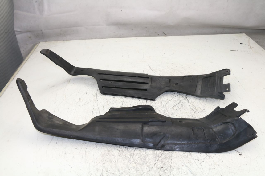 photo de WNĘTRZE GŁÓWKI RAMY BMW K 75 RT ABS 750 (1989 - 1997) - Widok ogólny