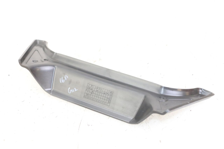 photo de WNĘTRZE GŁÓWKI RAMY ROYAL ENFIELD HYMALAYAN 410 (2016 - 2023) - Zoom stanu zużycia