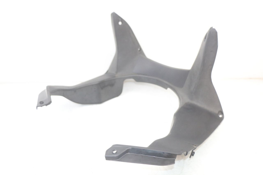 photo de WNĘTRZE GŁÓWKI RAMY SUZUKI GS F 500 (2004 - 2007) - Inny kąt widzenia