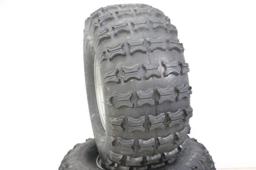 photo de OBRĘCZ TYLNA I OPONA ANGELL ENFANT 1 - Zoom stanu zużycia