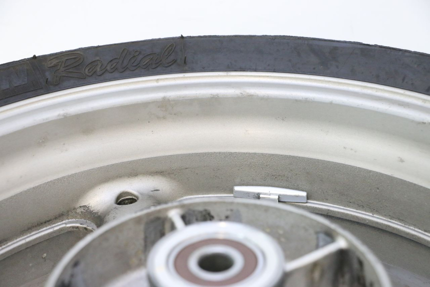 photo de OBRĘCZ TYLNA I OPONA HONDA CB F HORNET 600 (2005 - 2006) - Zbliżenie techniczne