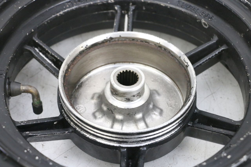 photo de OBRĘCZ TYLNA I OPONA LONGJIA DIGITA 4T 50 (2019 - 2022) - Punkty mocowania