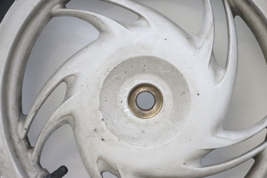 photo de OBRĘCZ TYLNA I OPONA PIAGGIO FLY 4T 50 (2013 - 2017) - Zdjęcie dodatkowe