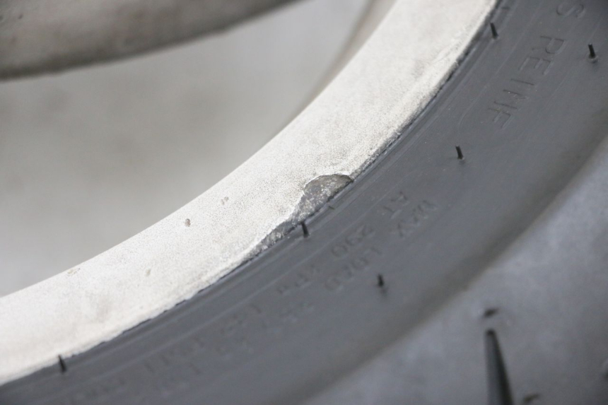 photo de OBRĘCZ TYLNA I OPONA PIAGGIO FLY 4T 50 (2013 - 2017) - Część sprawdzona