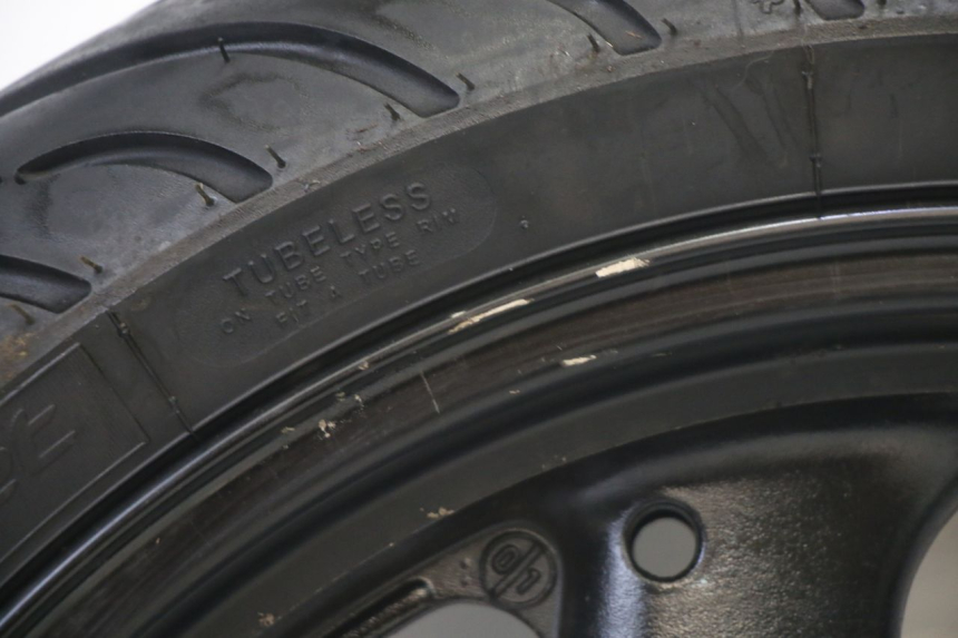 photo de OBRĘCZ TYLNA I OPONA SUZUKI GS GSE 500 (2001 - 2003) - Szczegóły charakterystyczne