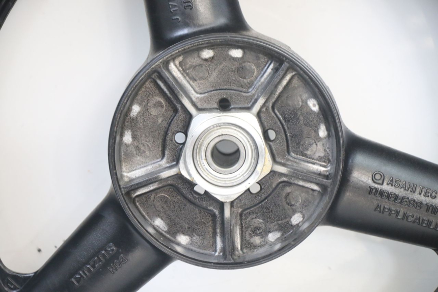 photo de OBRĘCZ TYLNA I OPONA SUZUKI GSF S BANDIT 600 (2000 - 2004) - Widok produktu