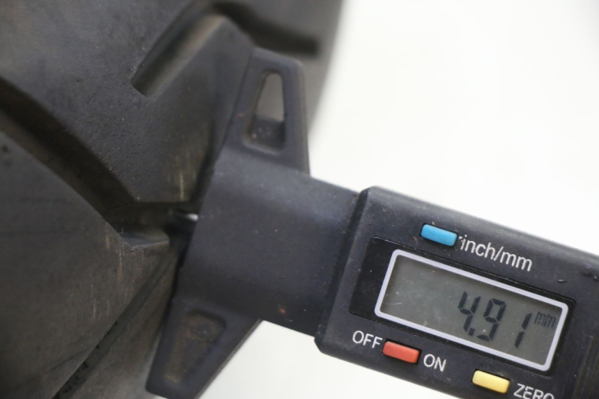 photo de OBRĘCZ TYLNA I OPONA KIDEN KD125-G 125 (2018 - 2022) - Widok z bliska