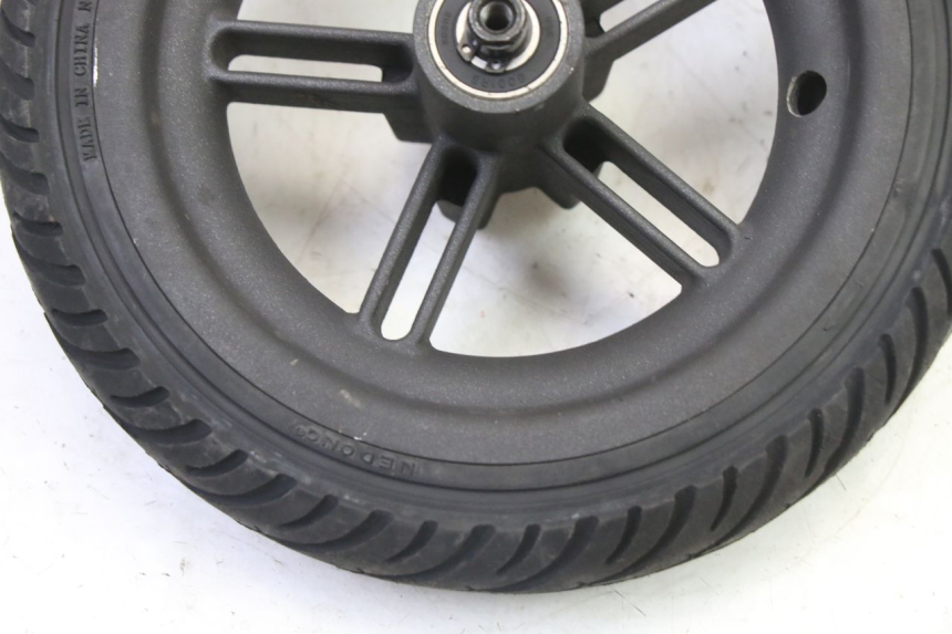 photo de OBRĘCZ TYLNA I OPONA XIAOMI MI PRO 2 1 - Stan powierzchni