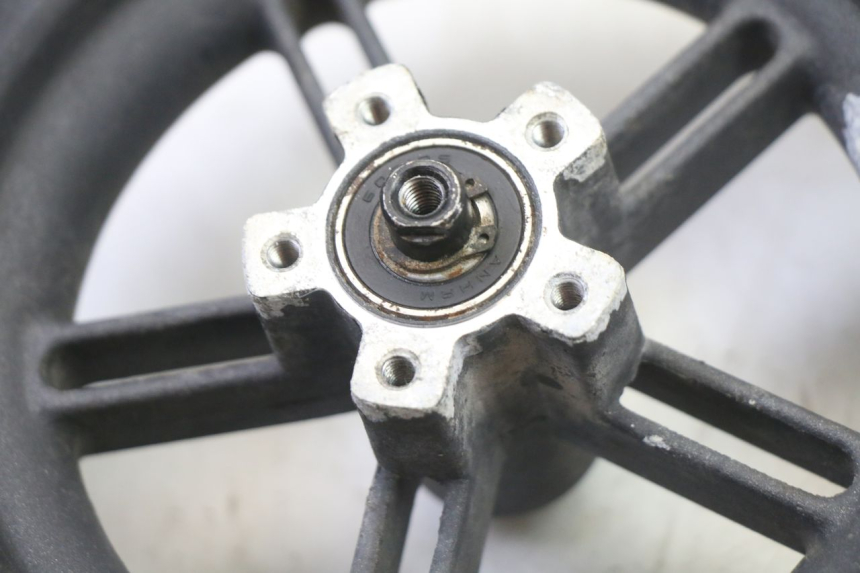 photo de OBRĘCZ TYLNA I OPONA XIAOMI MI PRO 2 1 - Inny kąt widzenia