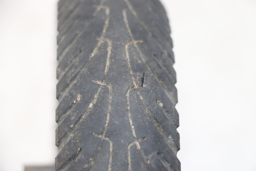 photo de OBRĘCZ TYLNA I OPONA XIAOMI MI PRO 2 1 - Zoom stanu zużycia