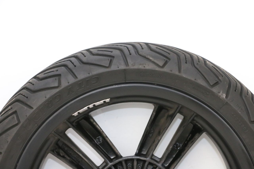 photo de OBRĘCZ TYLNA I OPONA PIAGGIO MP3 HPE 300 (2019 - 2026) - Oznaczenia i referencje