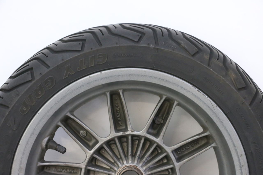 photo de OBRĘCZ TYLNA I OPONA PIAGGIO MP3 125 (2006 - 2014) - Oznaczenia i referencje