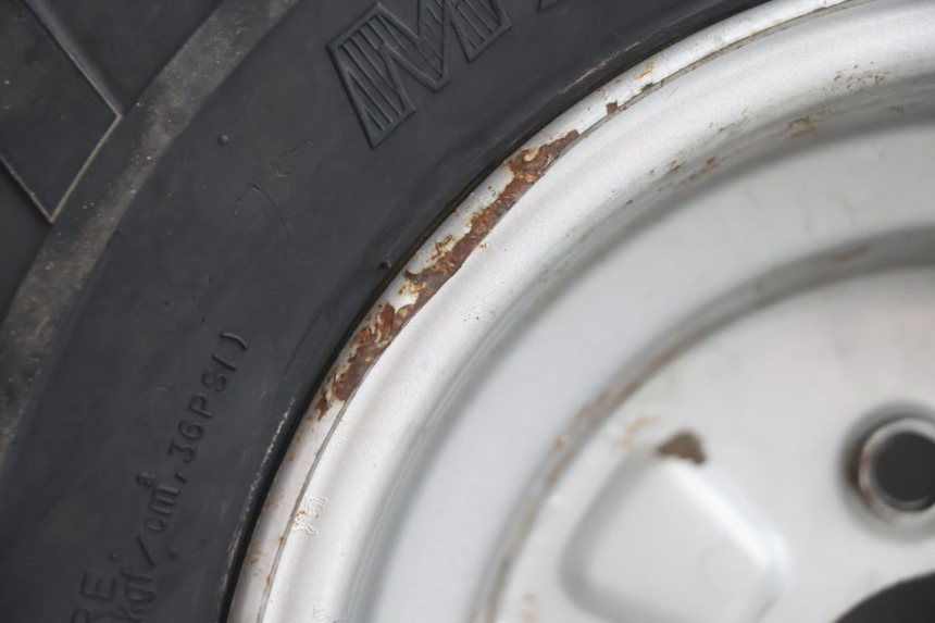 photo de OBRĘCZ TYLNA I OPONA KYMCO MXU R 250 (2004 - 2010) - Inny kąt widzenia
