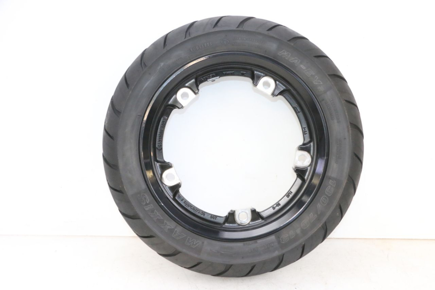 photo de OBRĘCZ TYLNA I OPONA YAMAHA NEO'S CORE 1 (2022 - 2026) - Widok główny