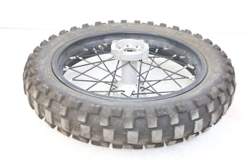 photo de OBRĘCZ TYLNA I OPONA APOLLO RFZ 125 - Oznaczenia i referencje