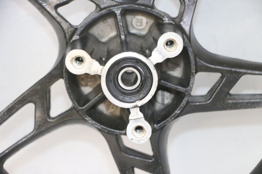 photo de OBRĘCZ TYLNA I OPONA KSR SIRION 4T 50 (2018 - 2025) - Oznaczenia i referencje