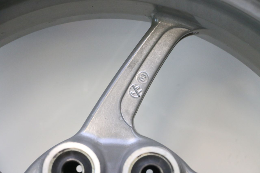 photo de OBRĘCZ TYLNA I OPONA DUCATI SS IE DS CARENEE 1000 (2002 - 2006) - Kontrola wizualna