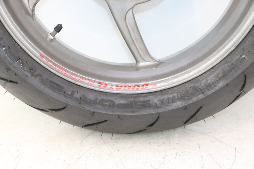 photo de OBRĘCZ TYLNA I OPONA DUCATI SS IE DS CARENEE 1000 (2002 - 2006) - Oznaczenia i referencje