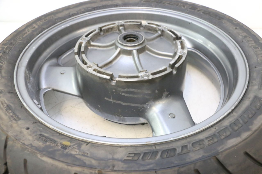 photo de OBRĘCZ TYLNA I OPONA HONDA ST PAN EUROPEAN 1100 (1990 - 2002) - Oznaczenia i referencje