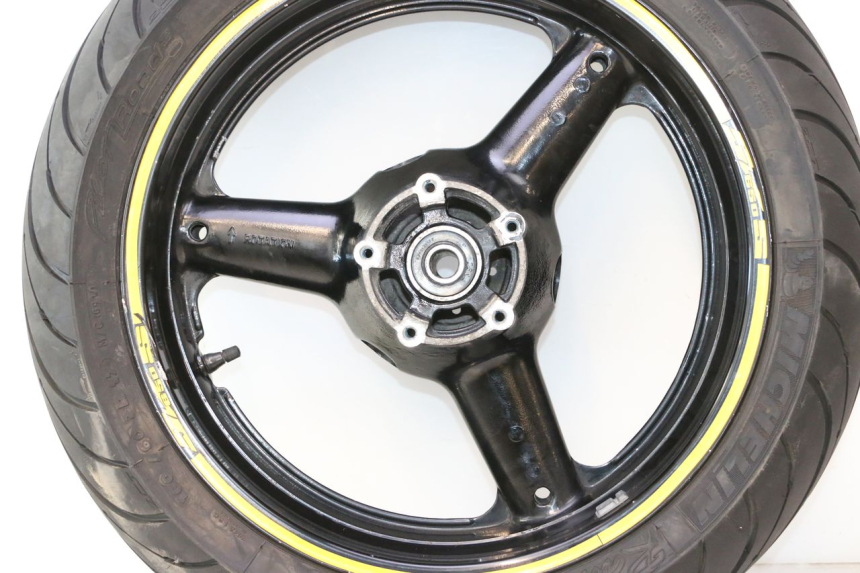 photo de OBRĘCZ TYLNA I OPONA SUZUKI SV S 650 (2003 - 2009) - Widok produktu