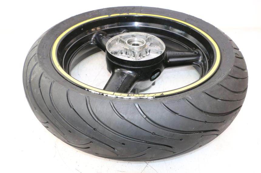 photo de OBRĘCZ TYLNA I OPONA SUZUKI SV S 650 (2003 - 2009) - Inny kąt widzenia