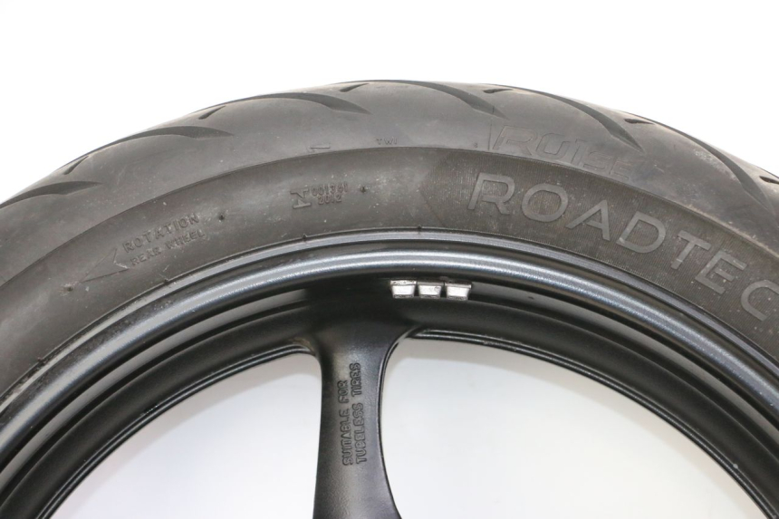 photo de OBRĘCZ TYLNA I OPONA YAMAHA XJ6 ABS 600 (2008 - 2016) - Część sprawdzona