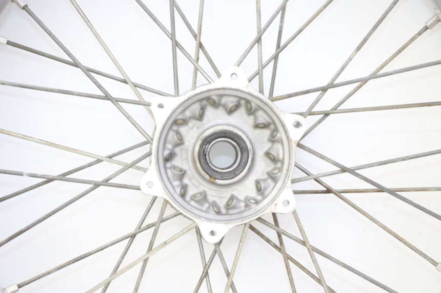 photo de OBRĘCZ TYLNA I OPONA YAMAHA YZF YZ-F 450 (2014 - 2016) - Punkty mocowania