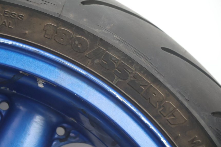 photo de OBRĘCZ TYLNA I OPONA KAWASAKI ZX-6R ZX6R 600 (2000 - 2002) - Zbliżenie techniczne