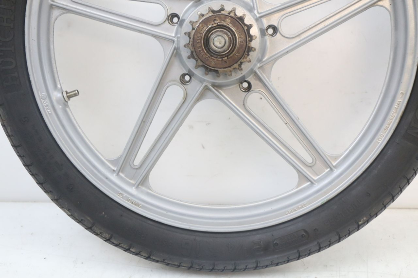 photo de OBRĘCZ TYLNA PEUGEOT 103 VOGUE VS2 50 (2004 - 2017) - Zbliżenie techniczne